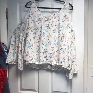 Open shoulder size 1x spring shirt